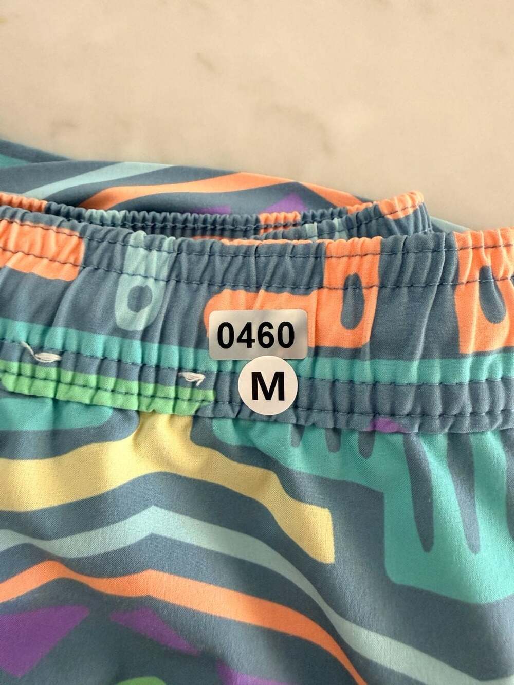 Chubbies Men's Geometric Print Swim Trunks Size M 0460 - Picture 8 of 8